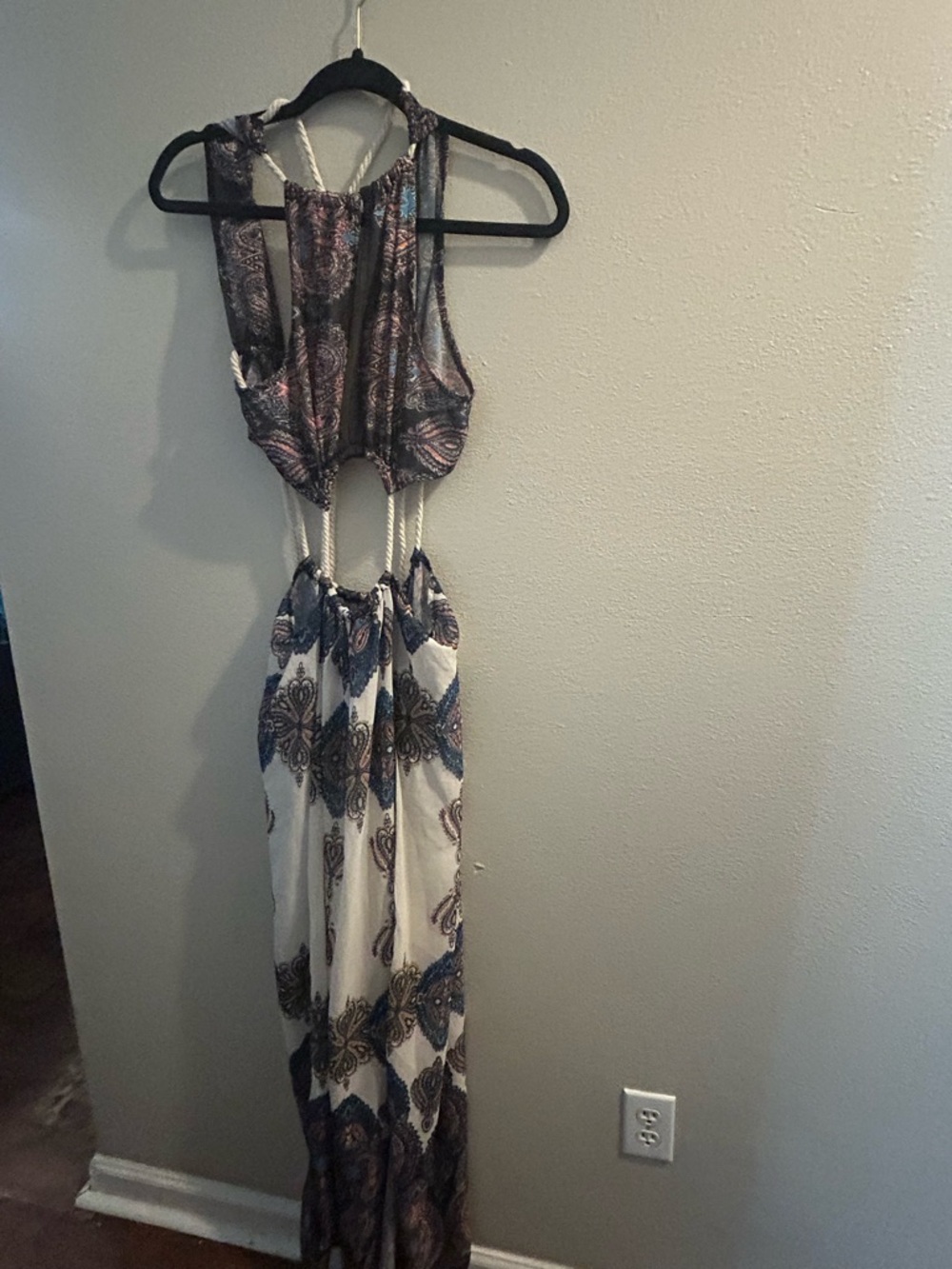 Backless Rope-Detail Maxi Dress in White and Blue Paisley BIUBIU Womens XL